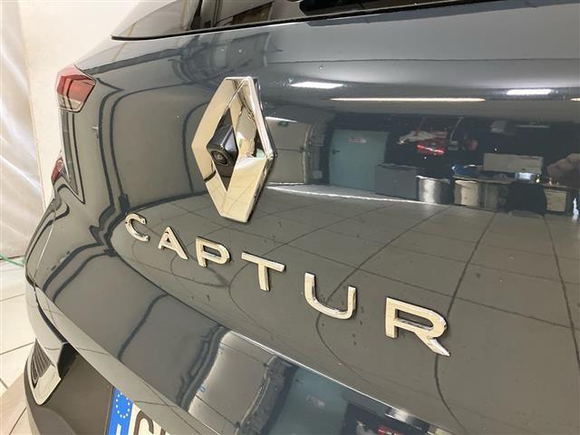 RENAULT Captur 1.6 E-Tech phev Intens 160cv auto my21