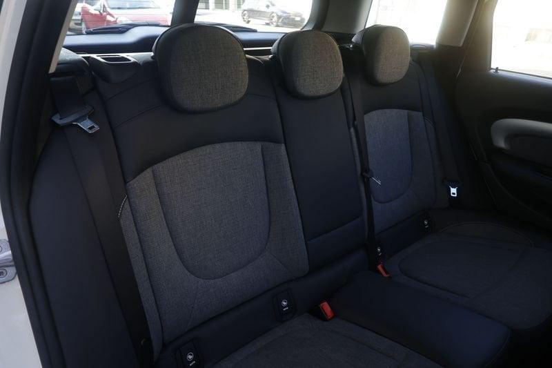 MINI Clubman Mini Cooper Mini Clubman 2.0 Cooper D Hype TETTO NAVI Unicoproprietario