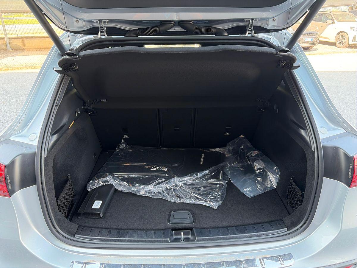Mercedes-Benz GLA 200 d 4MATIC