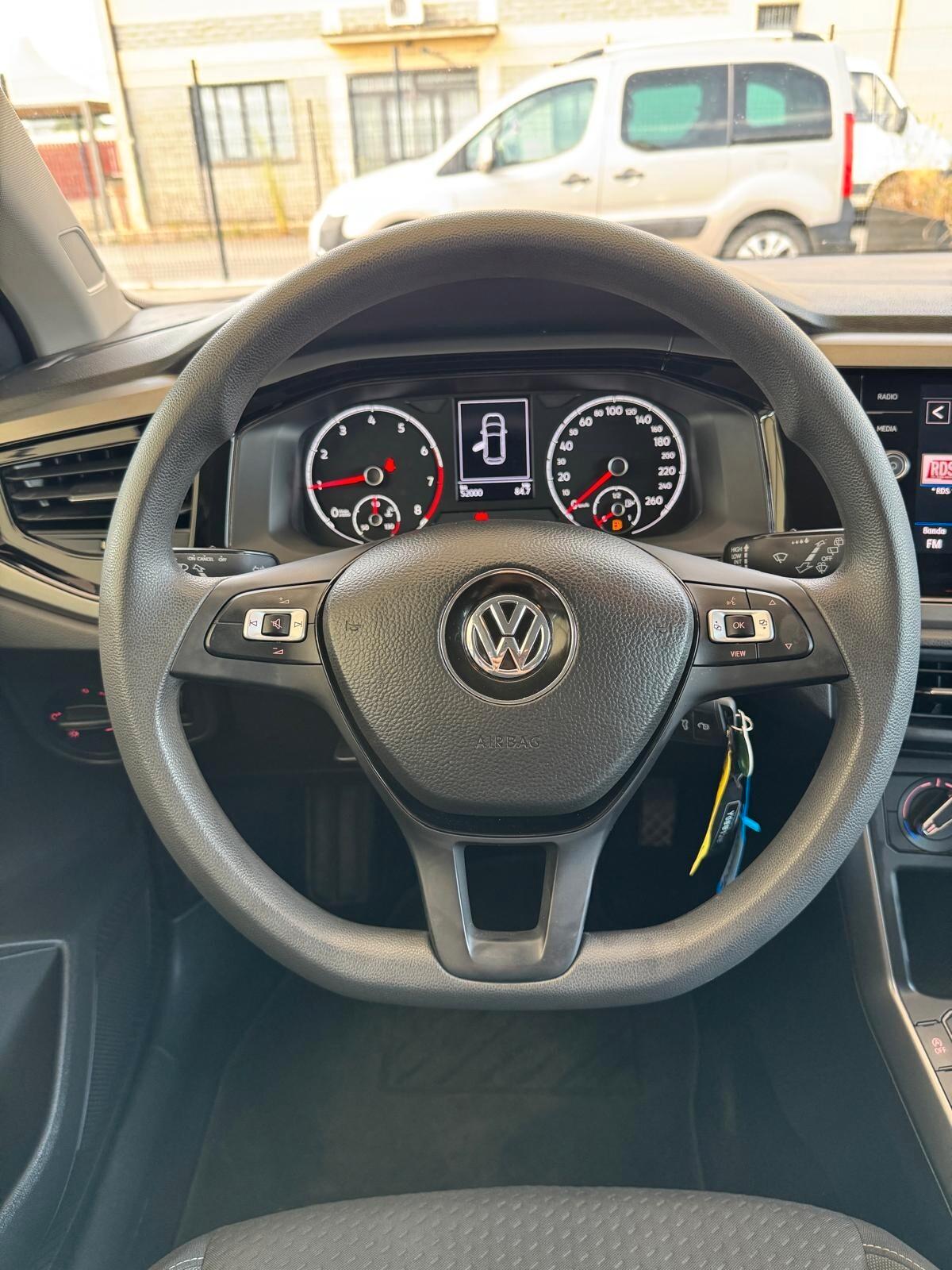 Volkswagen Polo 1.0 EVO 80 CV 5p. Comfortline -OK NEOPATENTATI
