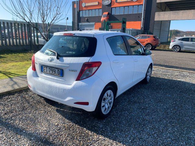 TOYOTA Yaris 1.0 5 porte Active