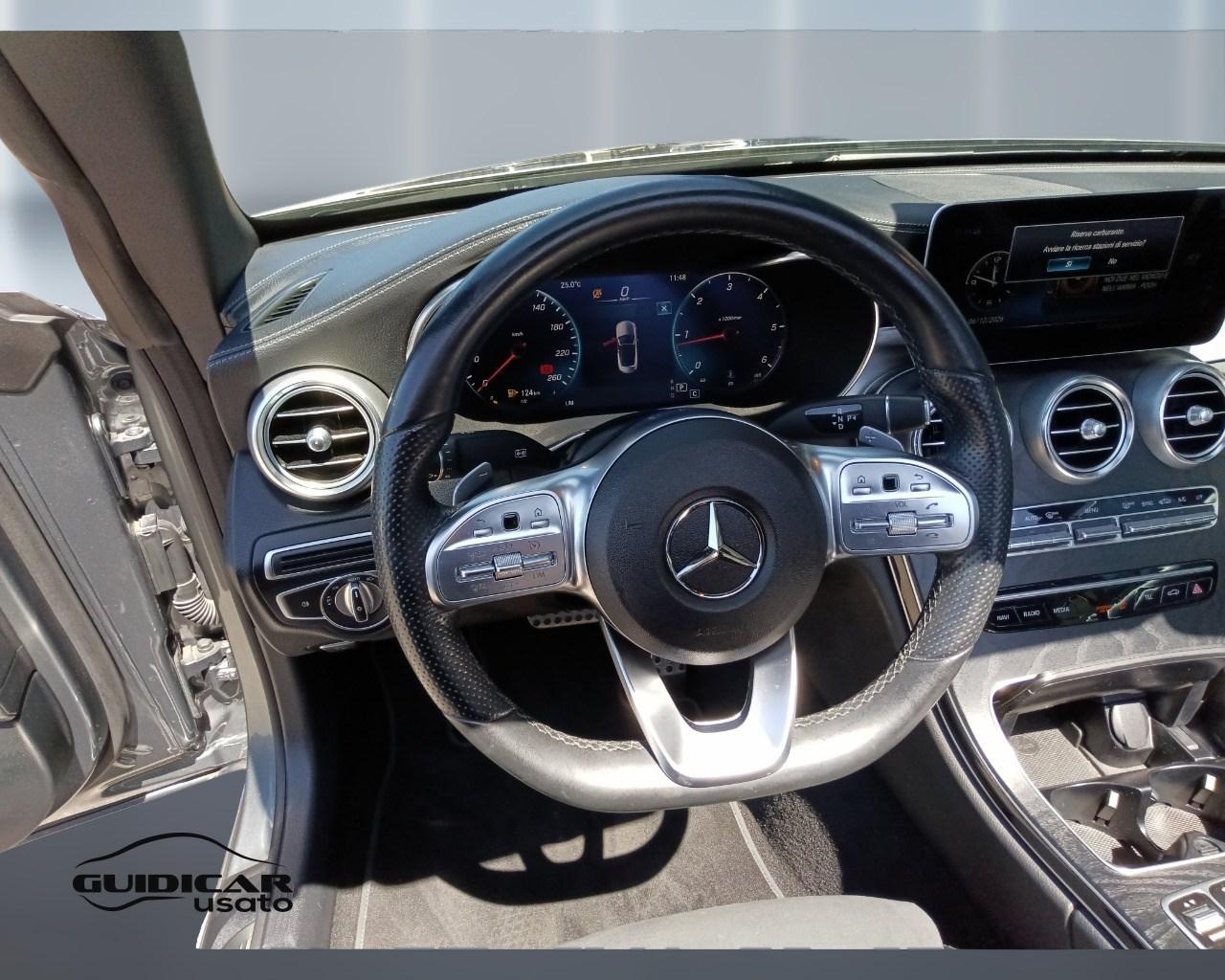 Mercedes-Benz Classe C-A205 2018 Cabrio - C Cabrio 220 d Premium auto