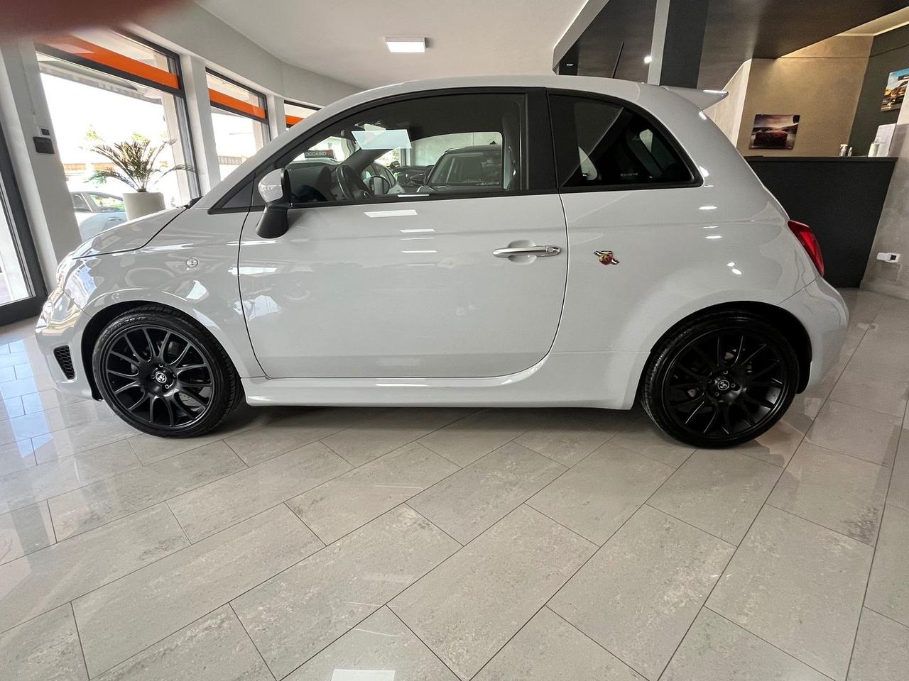 Abarth 595 Pista F 1.4 T-JET