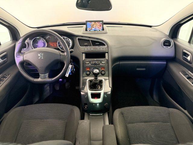 PEUGEOT 5008 1.6 HDi 112CV Business