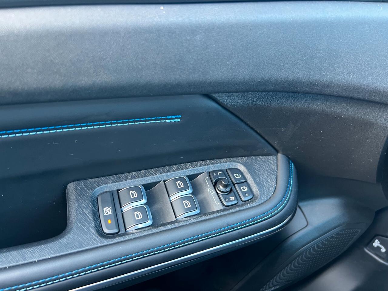 Lynk & Co 01 1.5 TD PHEV PREZZO REALE