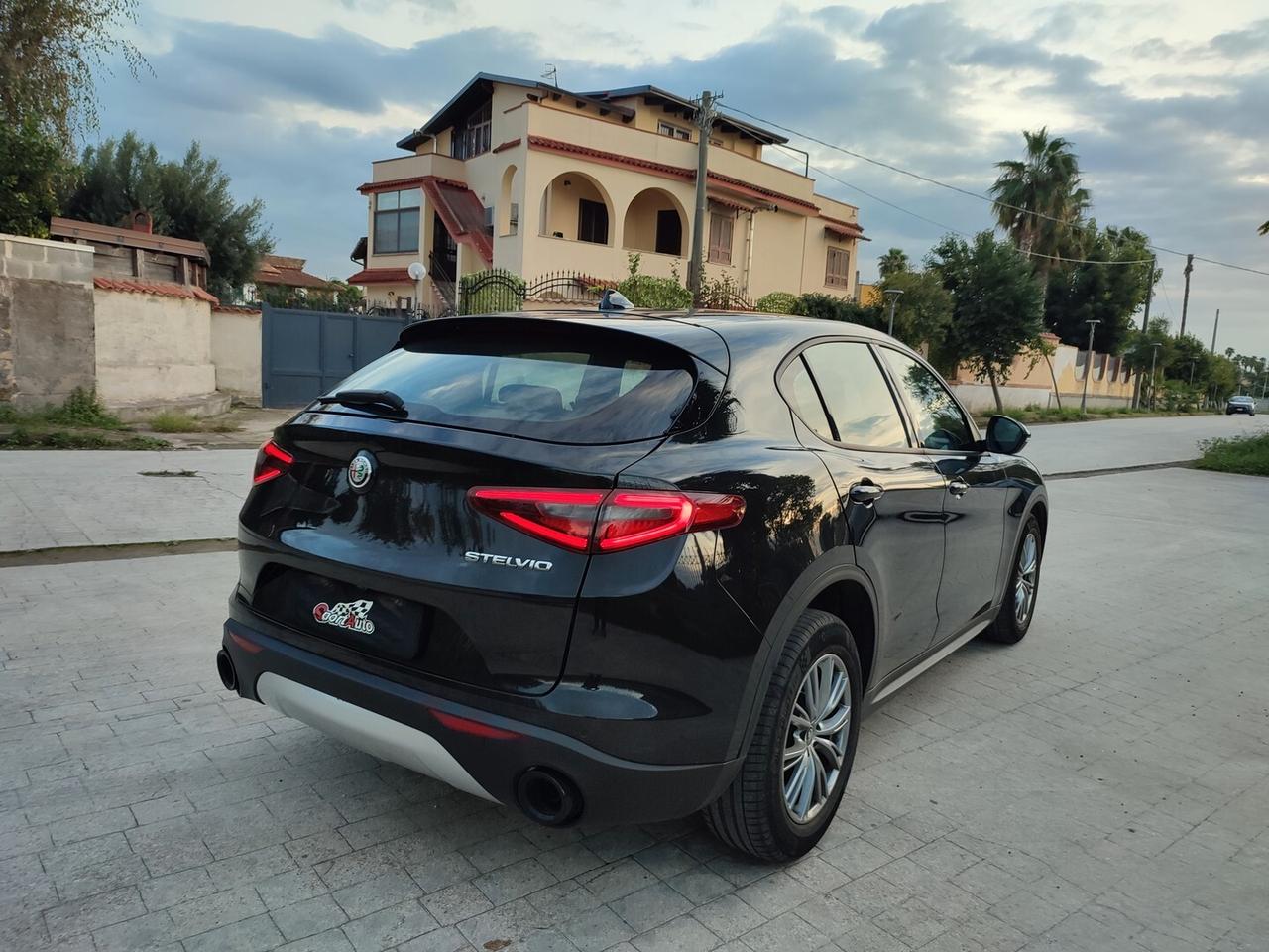 Alfa Romeo Stelvio SUPER TELECAMERA NAVIGATORE 2.2 TURBO DIESEL 160 CV AT8