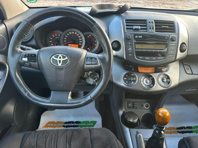 TOYOTA RAV 4 MY23 4X4 RAV4 2.2 D-4D 150 CV DPF Exclusive