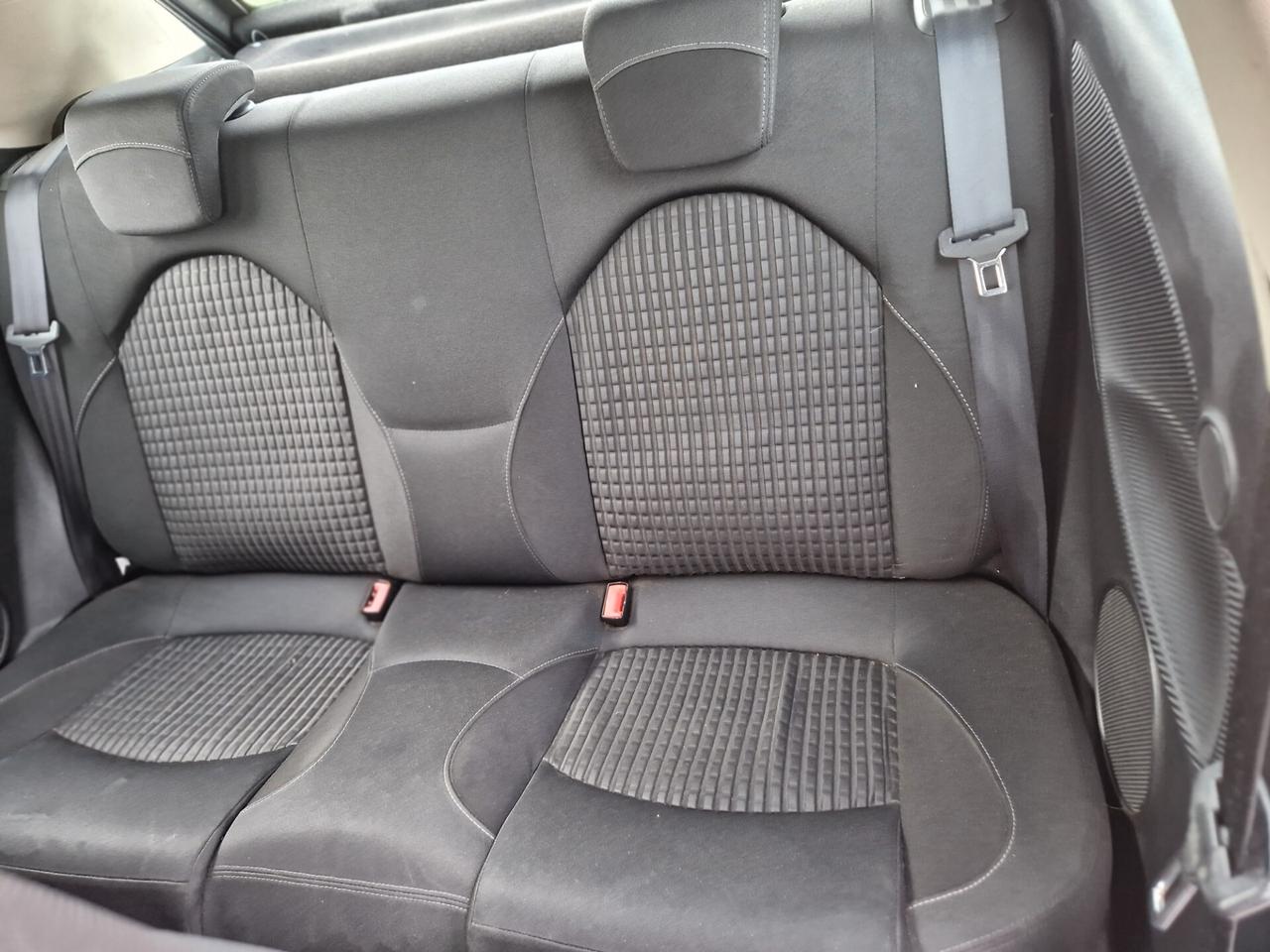 Alfa Romeo MiTo 1.4 78 CV Distinctive Sport Pack