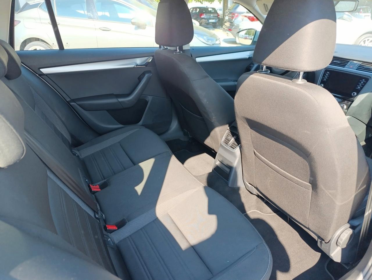 Skoda Octavia Wagon 1.6 tdi Executive 115cv