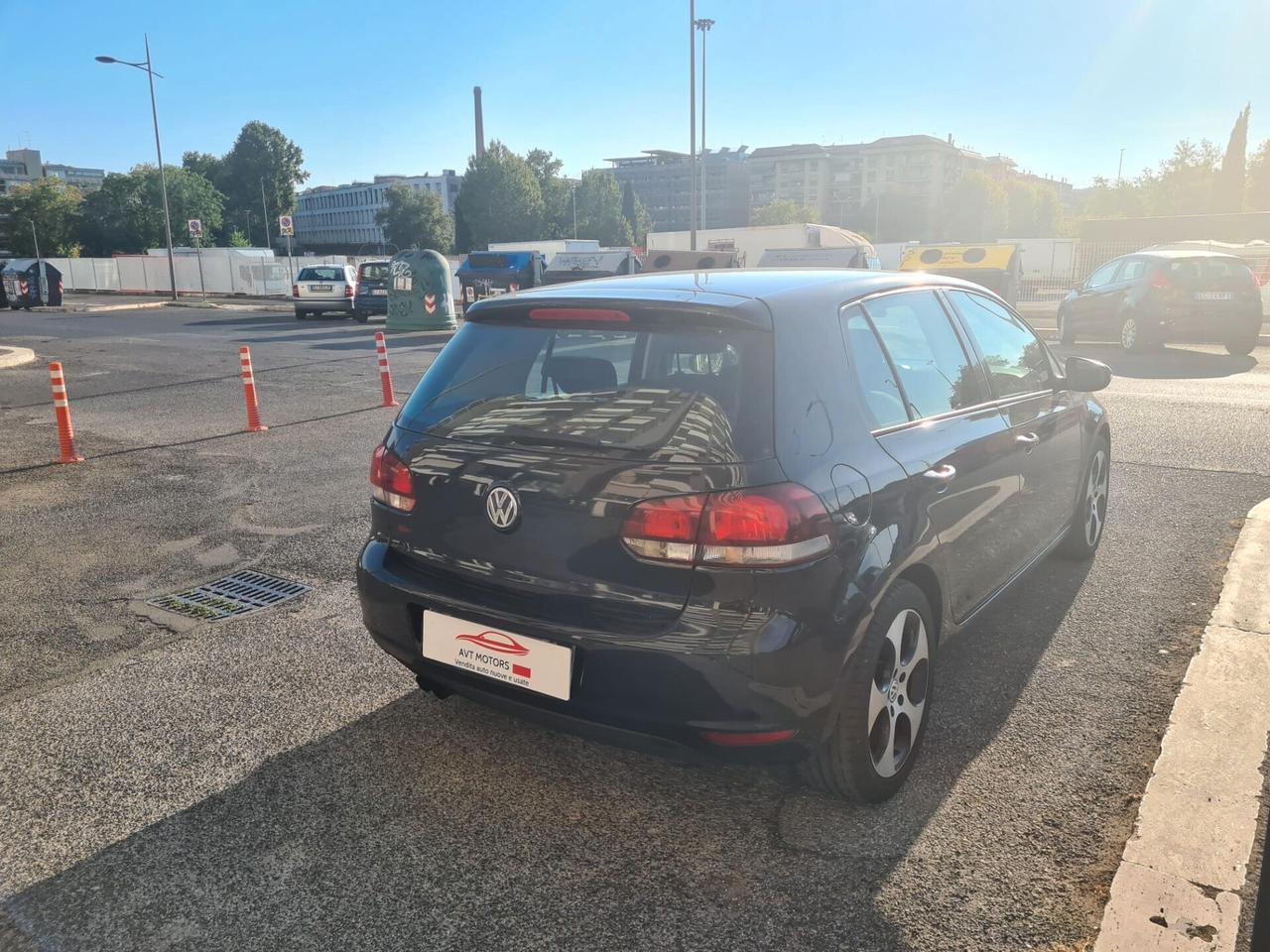 Volkswagen Golf 2.0 TDI 140CV DPF DSG 5p. Highline