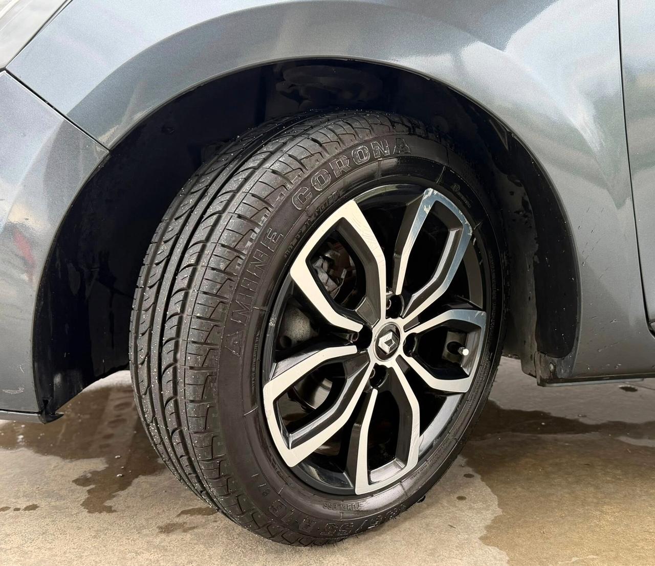 Renault Clio dCi 8V 75 CV Start&Stop 5 porte Energy Intens