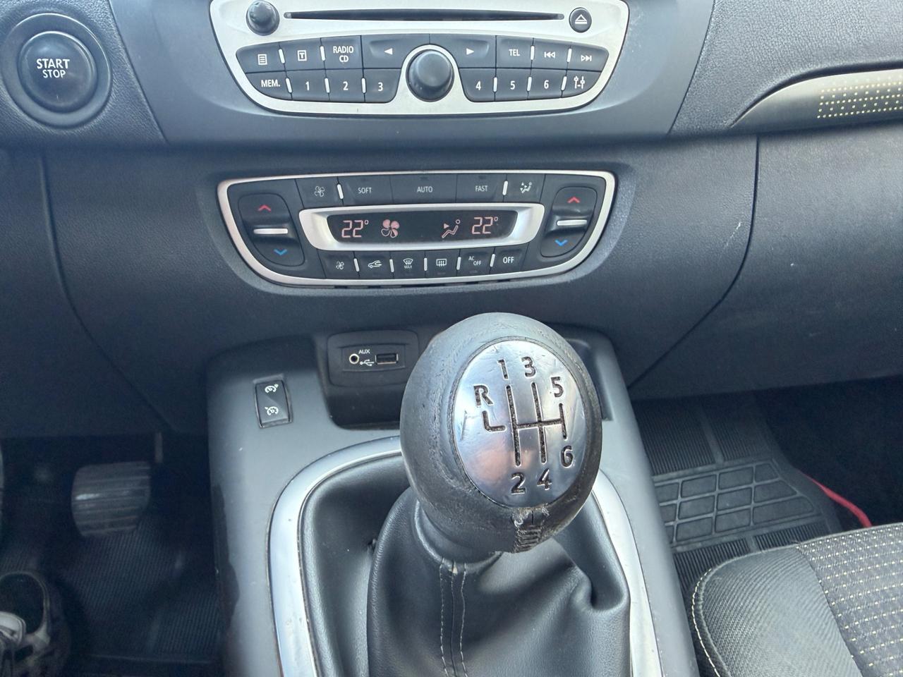 RENAULT SCENIC 1.5 DCI EURO5A FAMIGLIARE