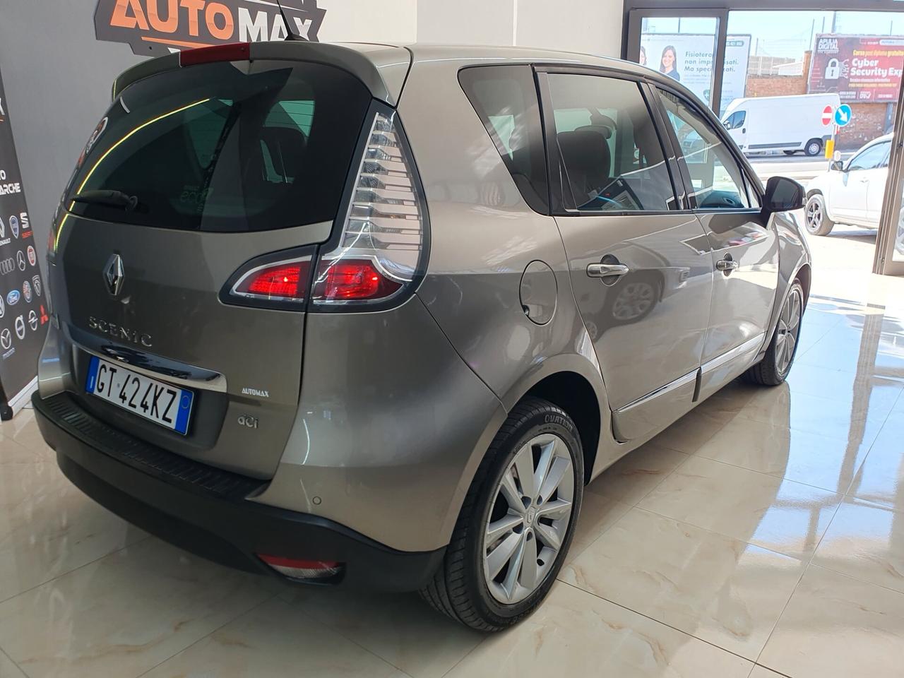 Renault Scénic XMod 1.5 dCi 110CV Live 2012