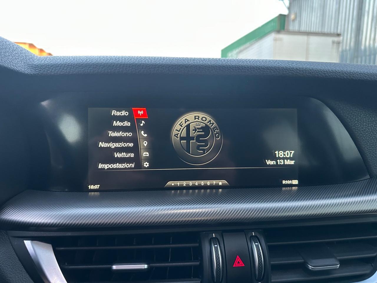 Alfa Romeo Stelvio 2.2 Turbodiesel 210 CV AT8 Q4 Executive