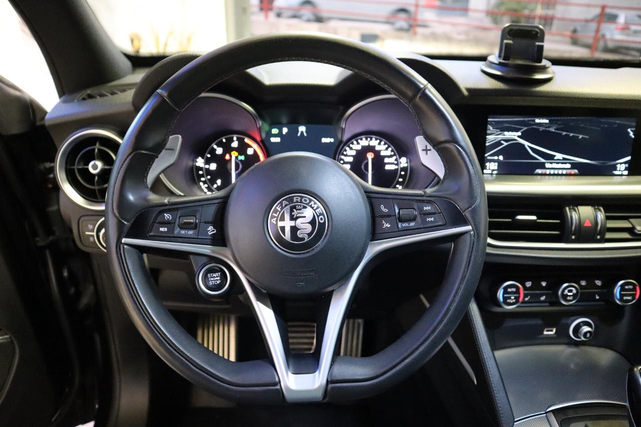 Alfa Romeo Stelvio 2.2 Turbodiesel 210 CV AT8 Q4 Super