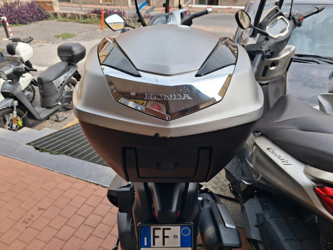 Honda SH 350 ABS + TCS SPORT