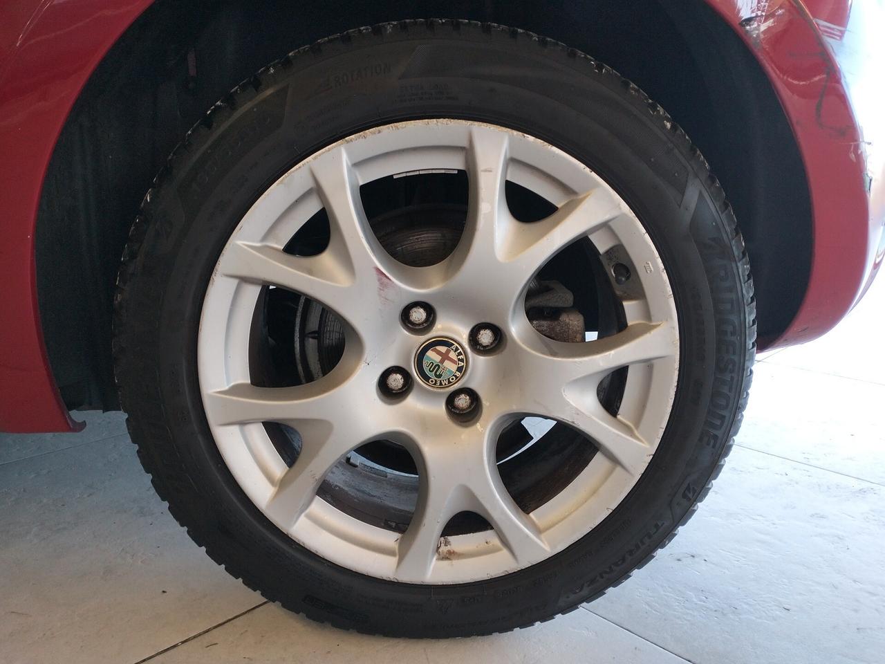 Alfa Romeo MiTo 1.6 JTDm-2 S&S Distinctive - NEOPATENTATO