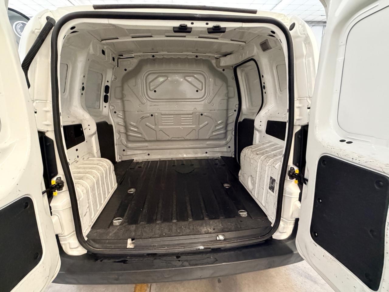Fiat Fiorino 1.3 MJT 80CV Cargo SX