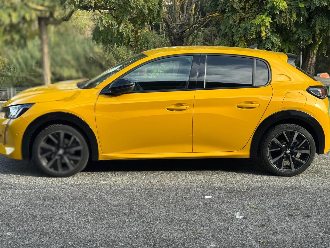 Peugeot 208 PureTech 100 Stop&Start 5 porte GT