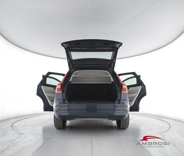 VOLVO XC60 B4 (d) automatico Core