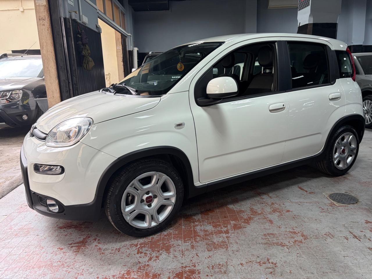 Fiat Panda Cross 1.0 FireFly S&S Hybrid
