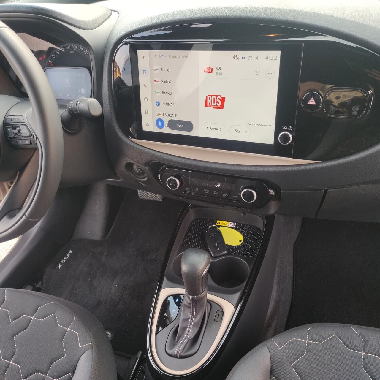 Toyota Aygo X 1.0 VVT-i 72 CV 5 porte JBL Special Edition S-CVT