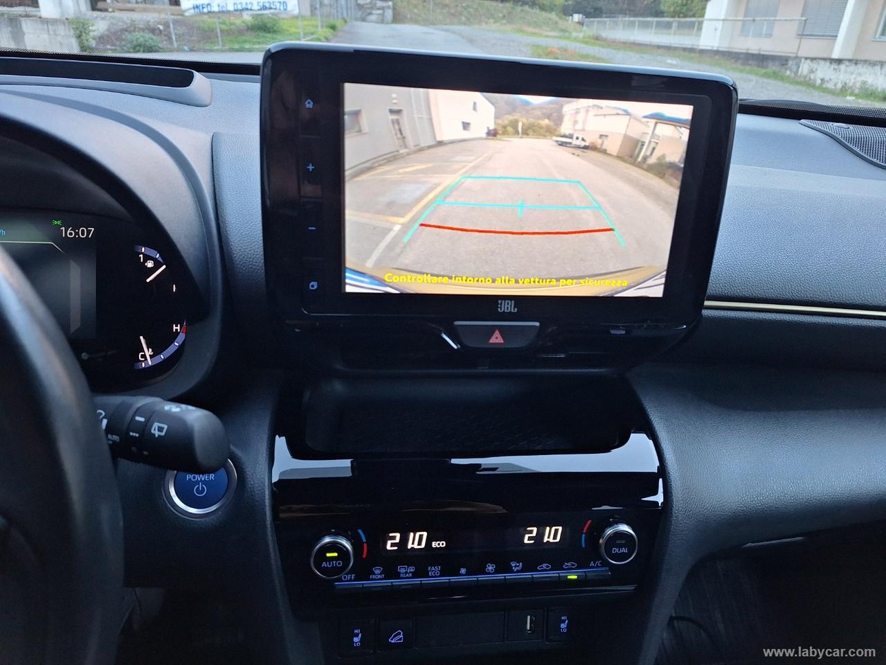 TOYOTA Yaris Cross 1.5 Hyb. AWD PREMIERE 4X4 GARANZIA UFF