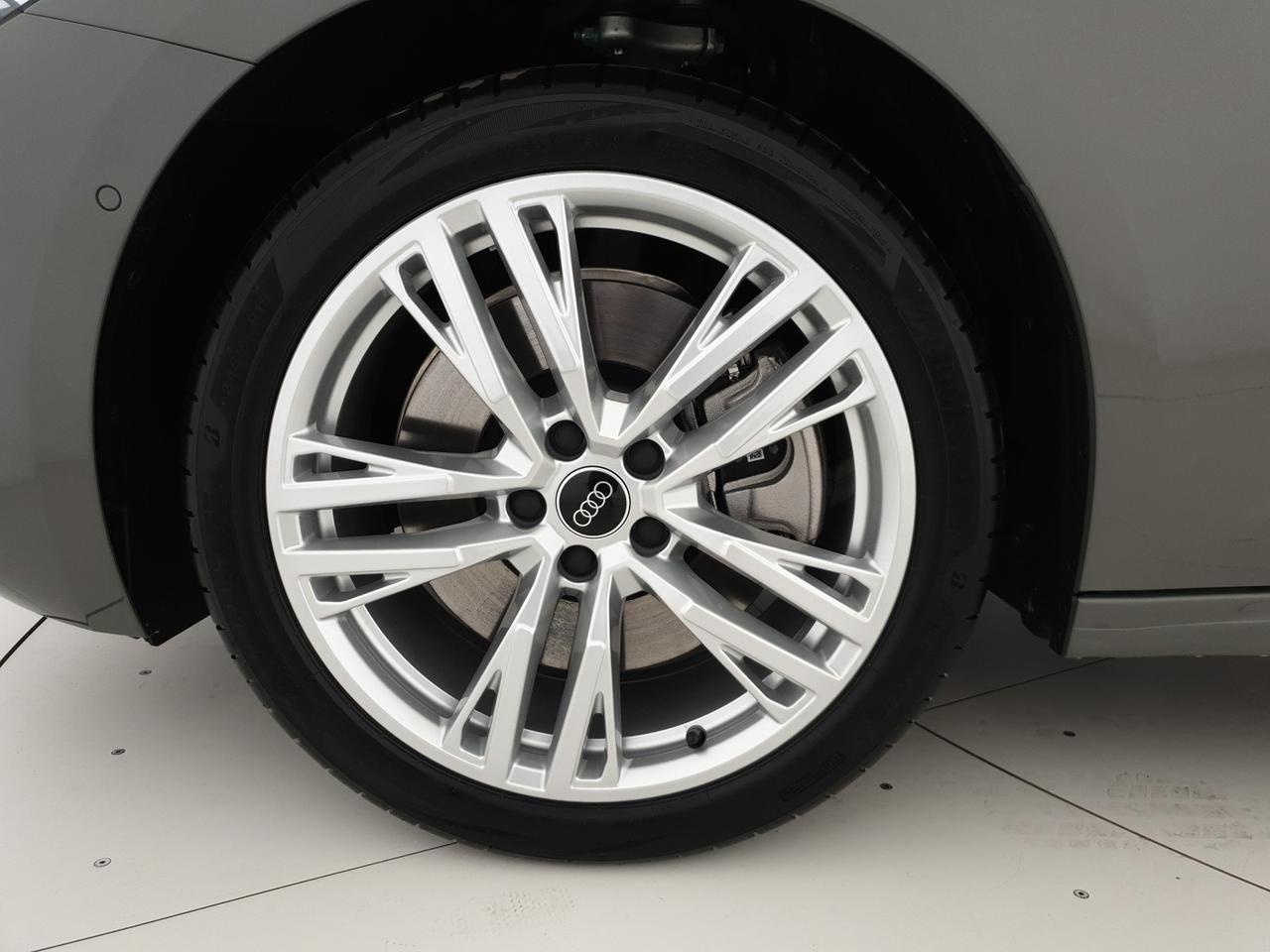 2.0e-hybrid 299CV quattro Str Business Advanced