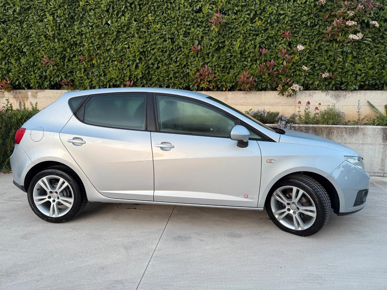 Seat Ibiza 1.2 Copa 70 Cv Adatta neopatentati