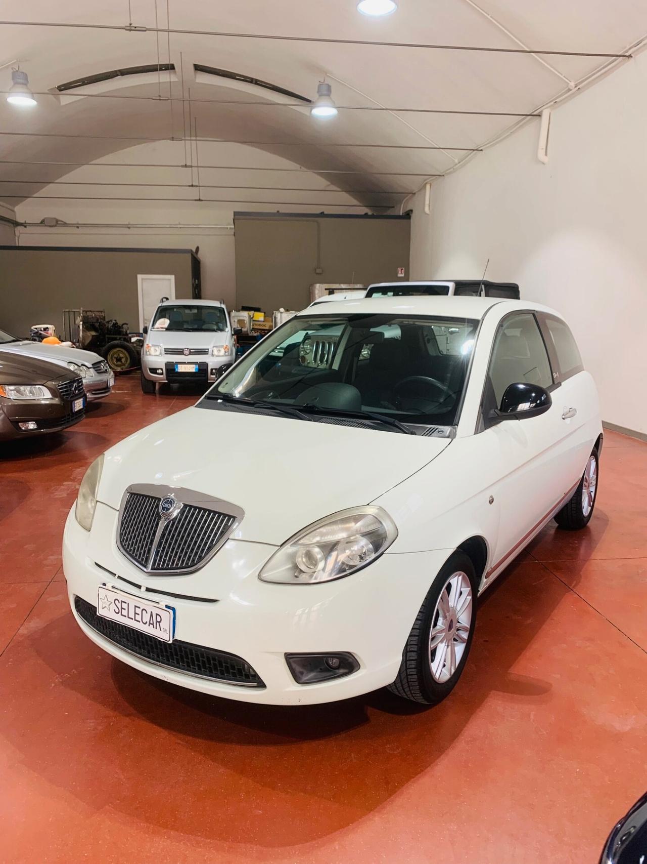 Lancia Ypsilon 1.2 69 CV Unyca-UNICO PROPRIETARIO-SOLO 77.000 KM