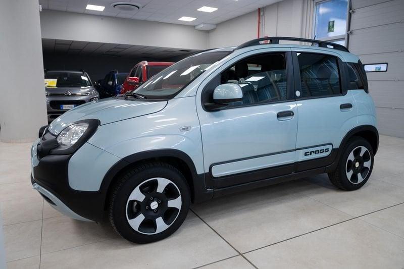 FIAT Panda 1.0 hybrid City Cross s&s 70cv