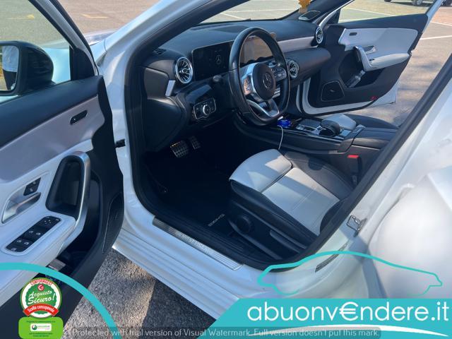 MERCEDES-BENZ A 250 Automatic Premium