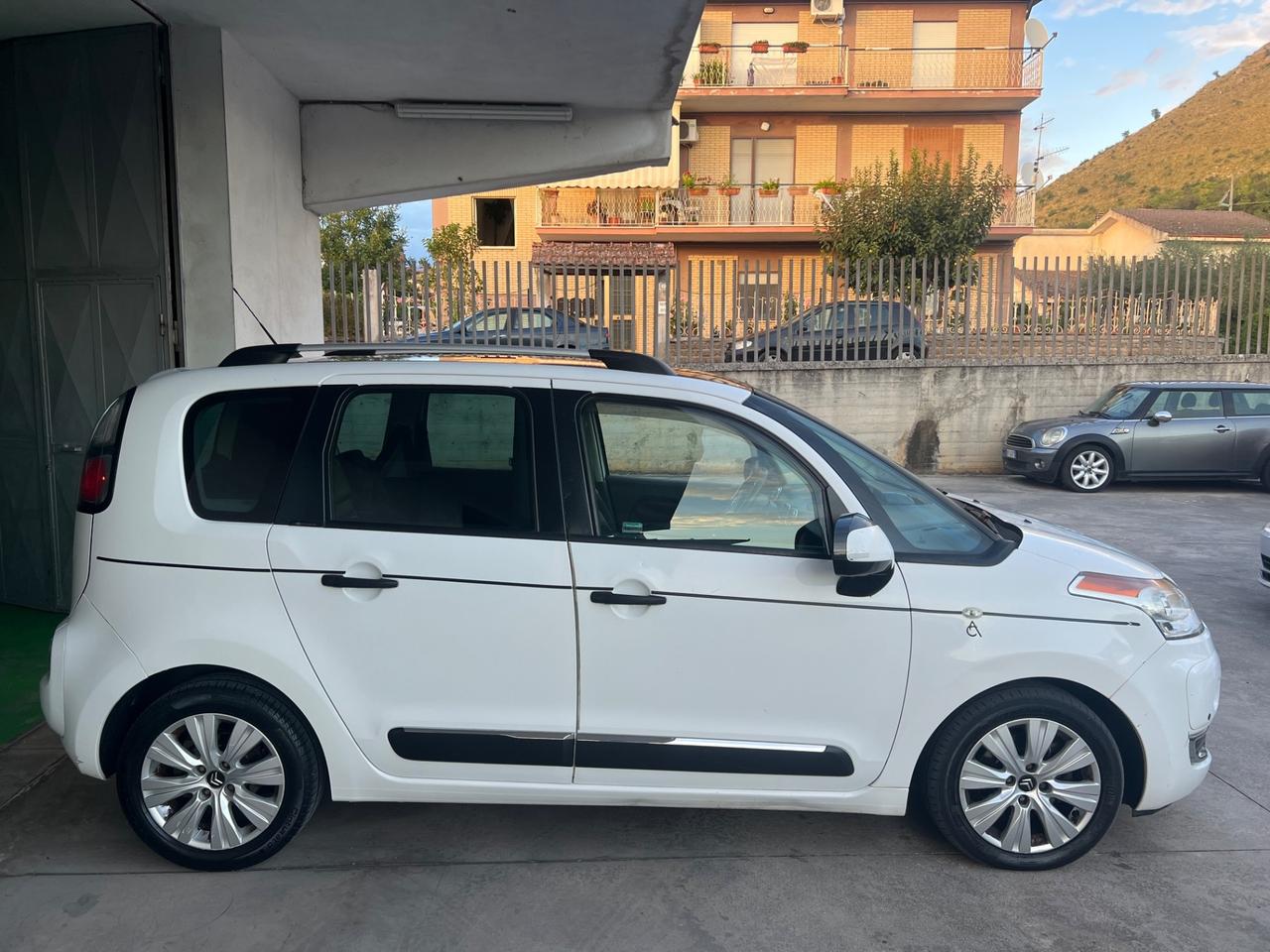 Citroen C3 Picasso 1.6 HDi 110 Exclusive