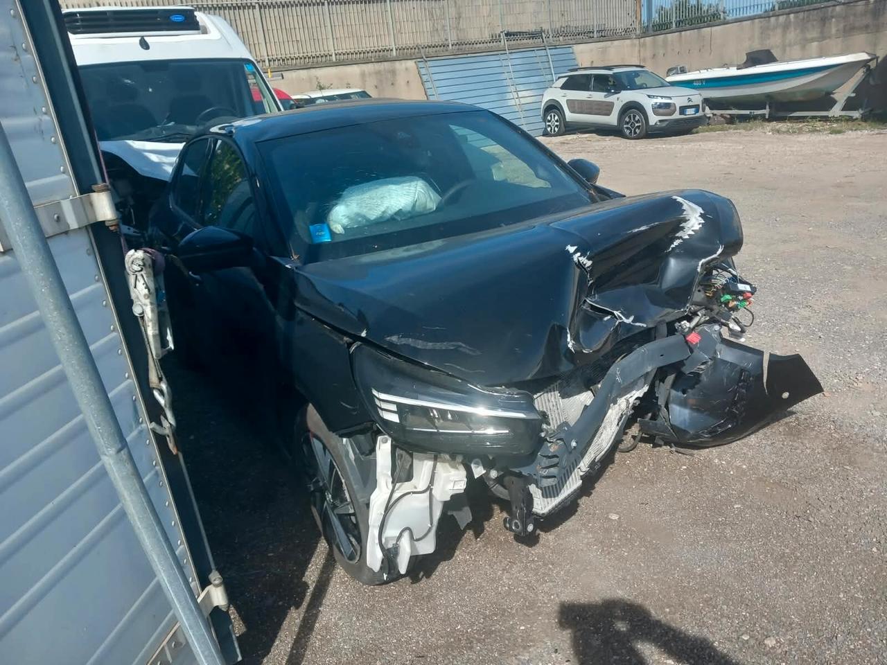 Opel Corsa 1.2 100 CV GS incidentato