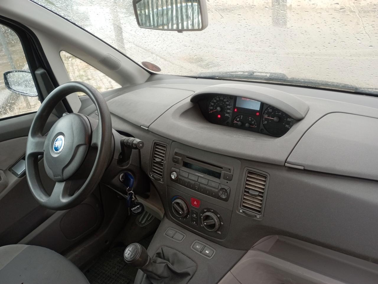 Fiat Idea 1.3 Multijet 16V Dynamic