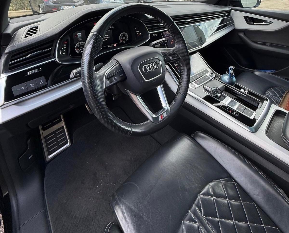 Audi Q8 50 TDI 286 CV quattro tiptronic Sport
