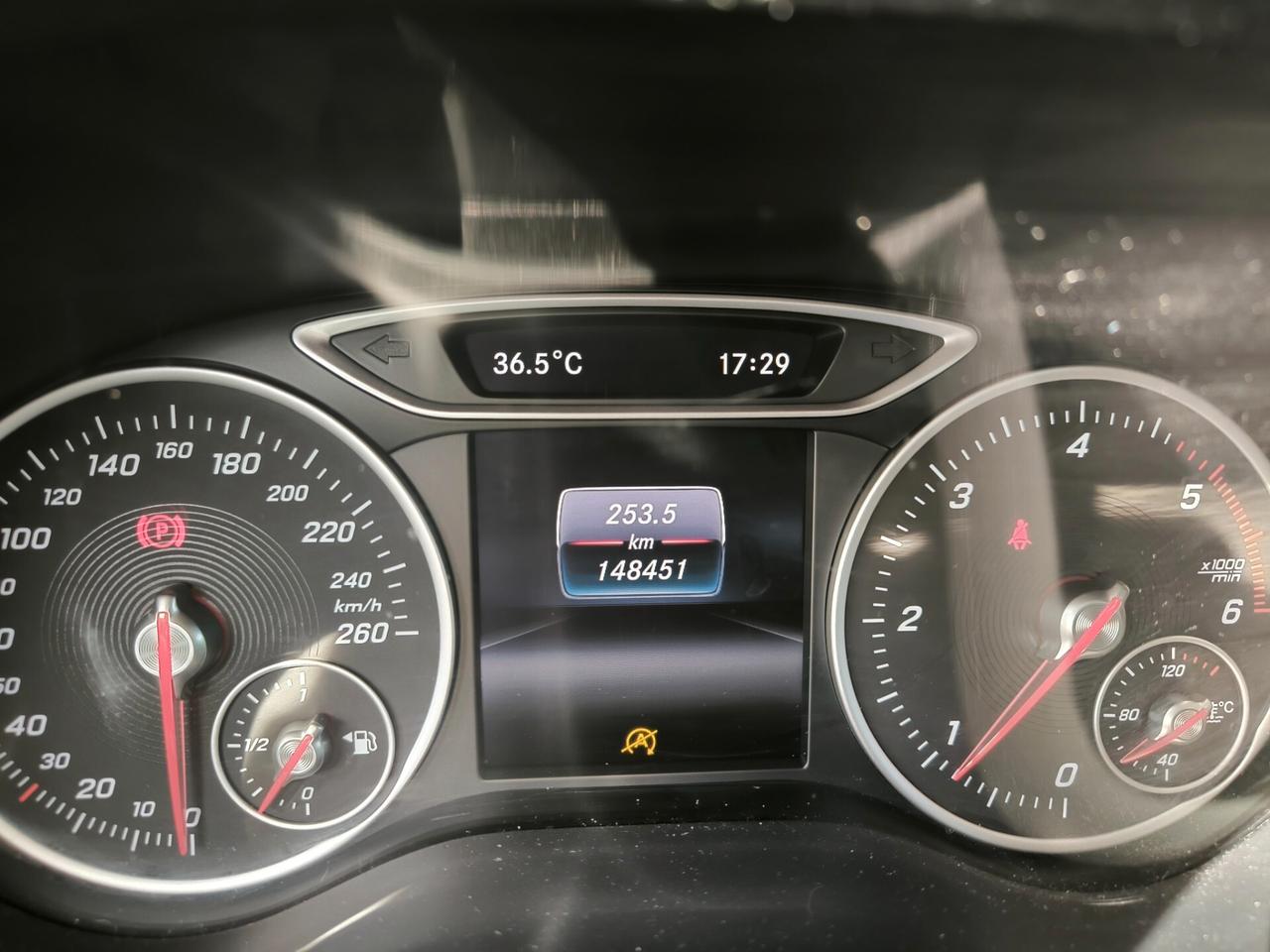 Mercedes-benz B 180 B 180 d Executive