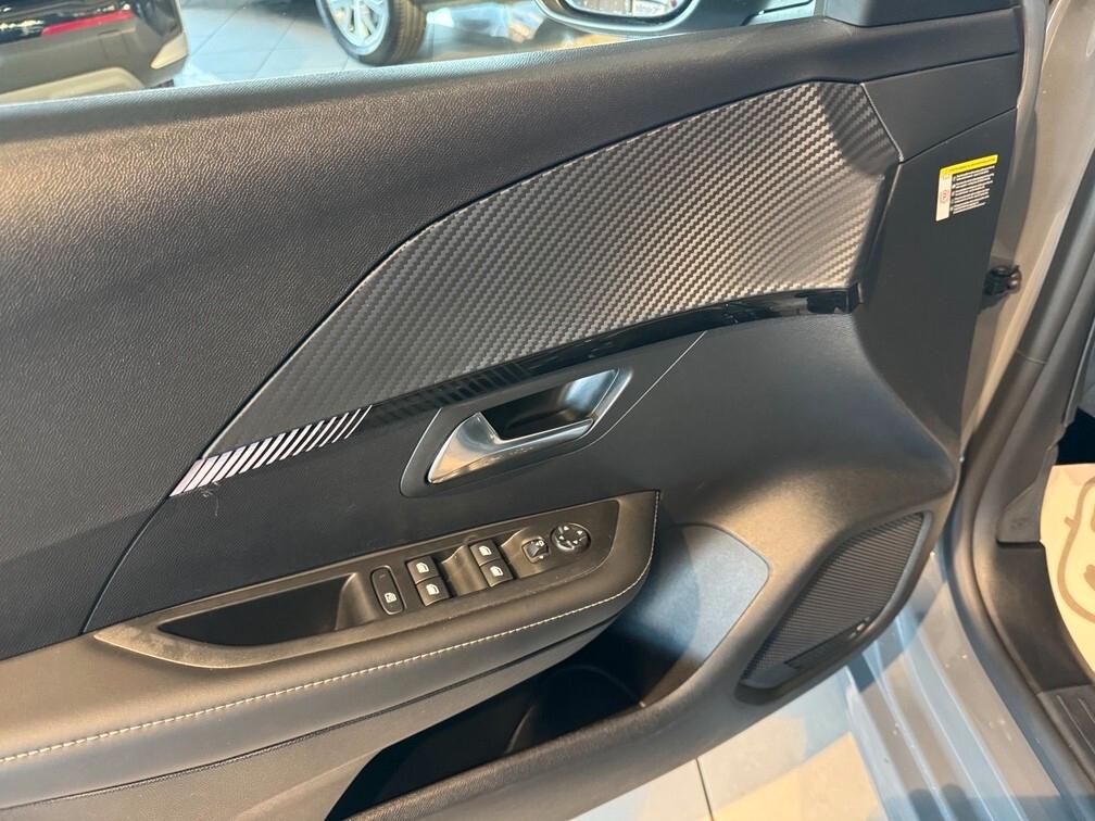 Peugeot 208 1.2 puretech Allure 100cv Led App conn 16" Neopat