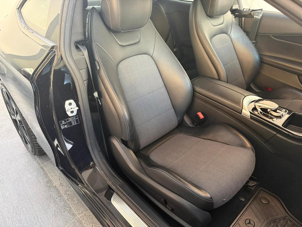 Mercedes-benz C 220 d Coupé Sport