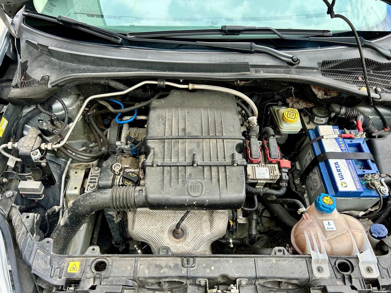 Fiat Grande Punto 1.4 5 PORTE DYNAMIC NATURAL POWER