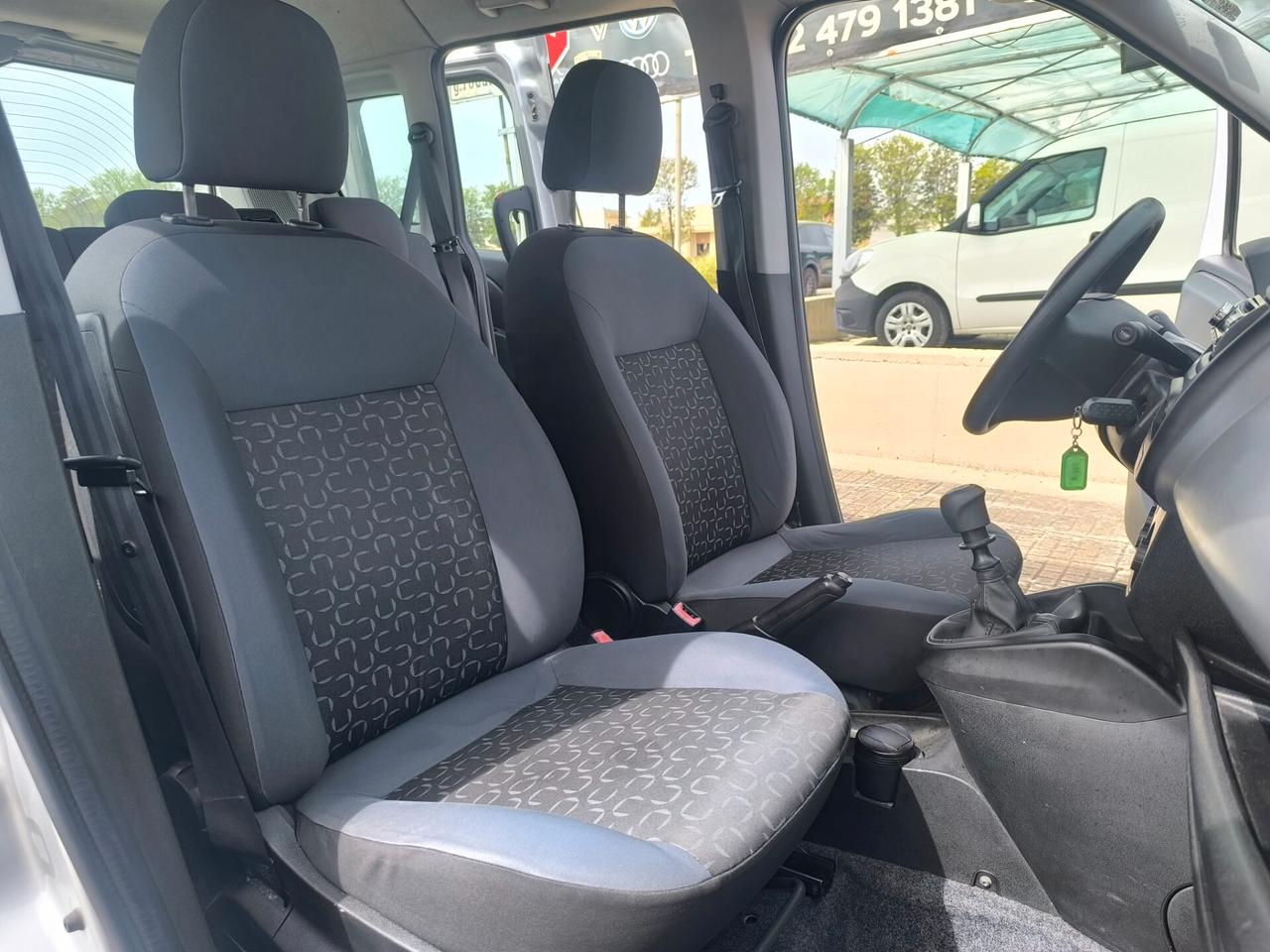 FIAT DOBLÒ 1.6 DIESEL 5 POSTI AUTOVETTURA MOTORE NUOVO