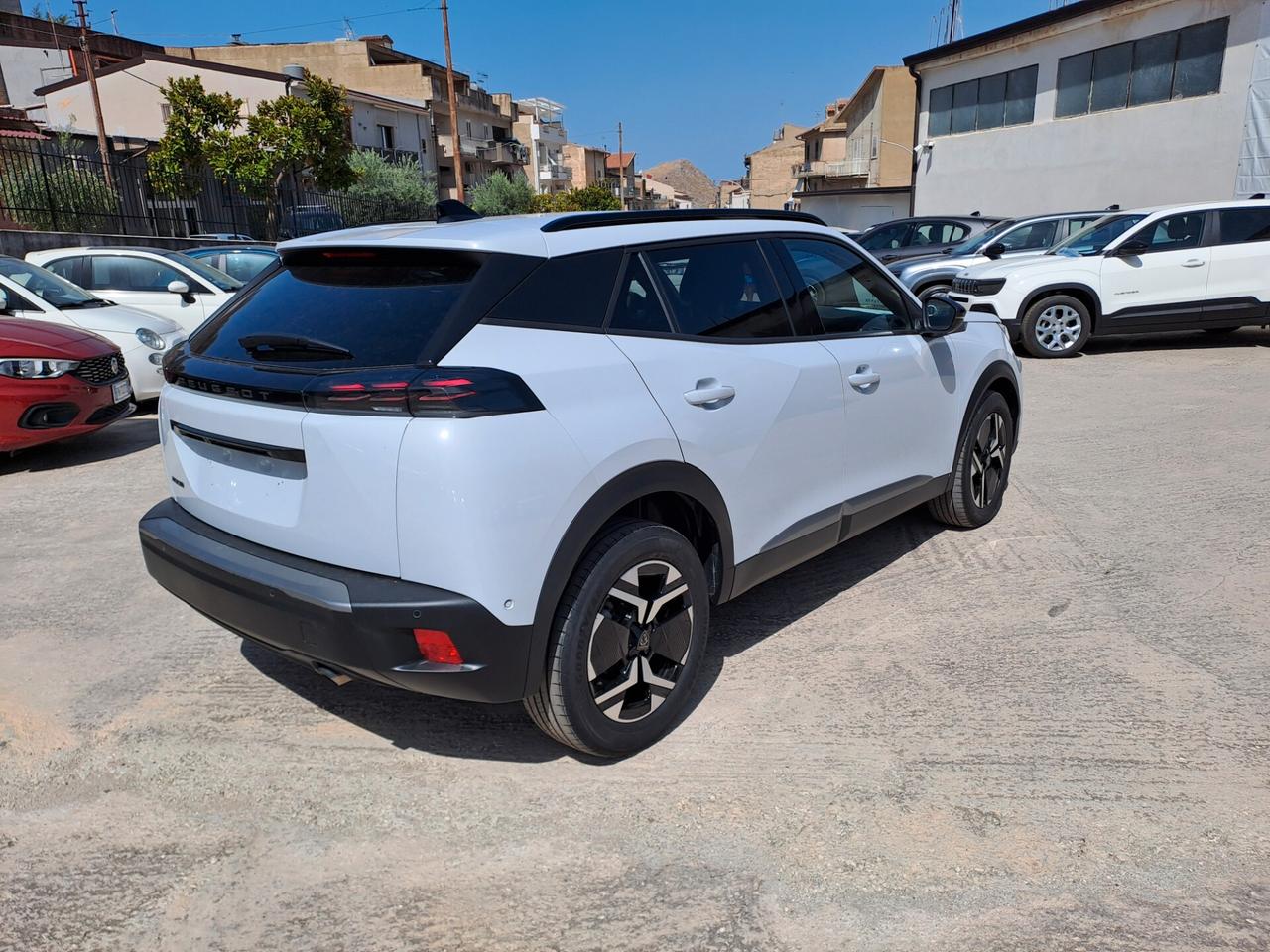 Peugeot 2008 PureTech 100 S&S Allure