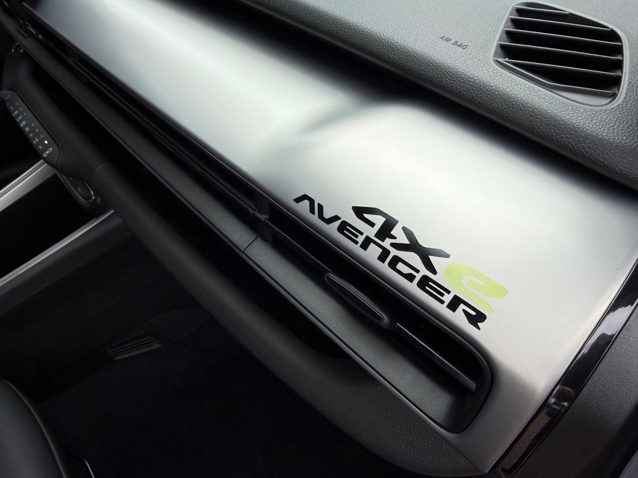 Jeep Avenger 1.2 Turbo 145 cv MHEV 4xe Upland