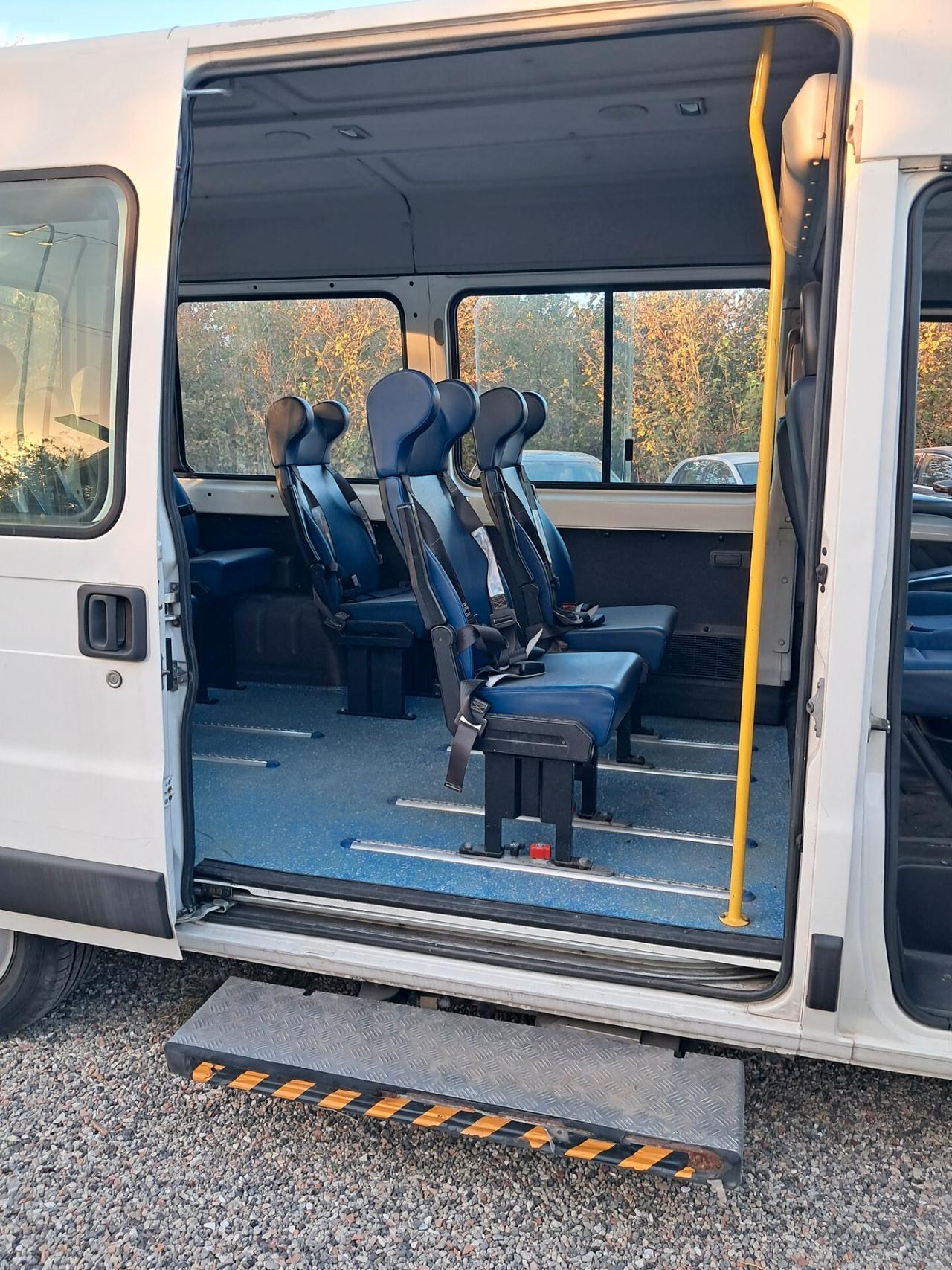 Fiat Ducato 2.3 JTD 9 posti Pedana per Disabili