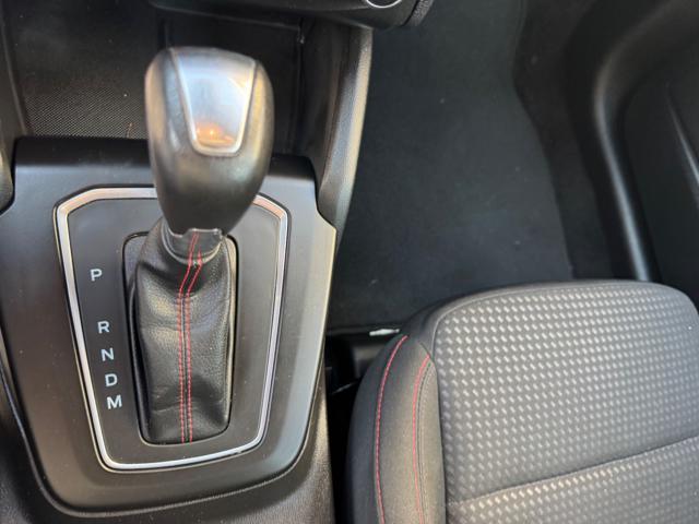 FORD Focus 1.0 Hybrid 125CV Powershift SW ST-Line Design S