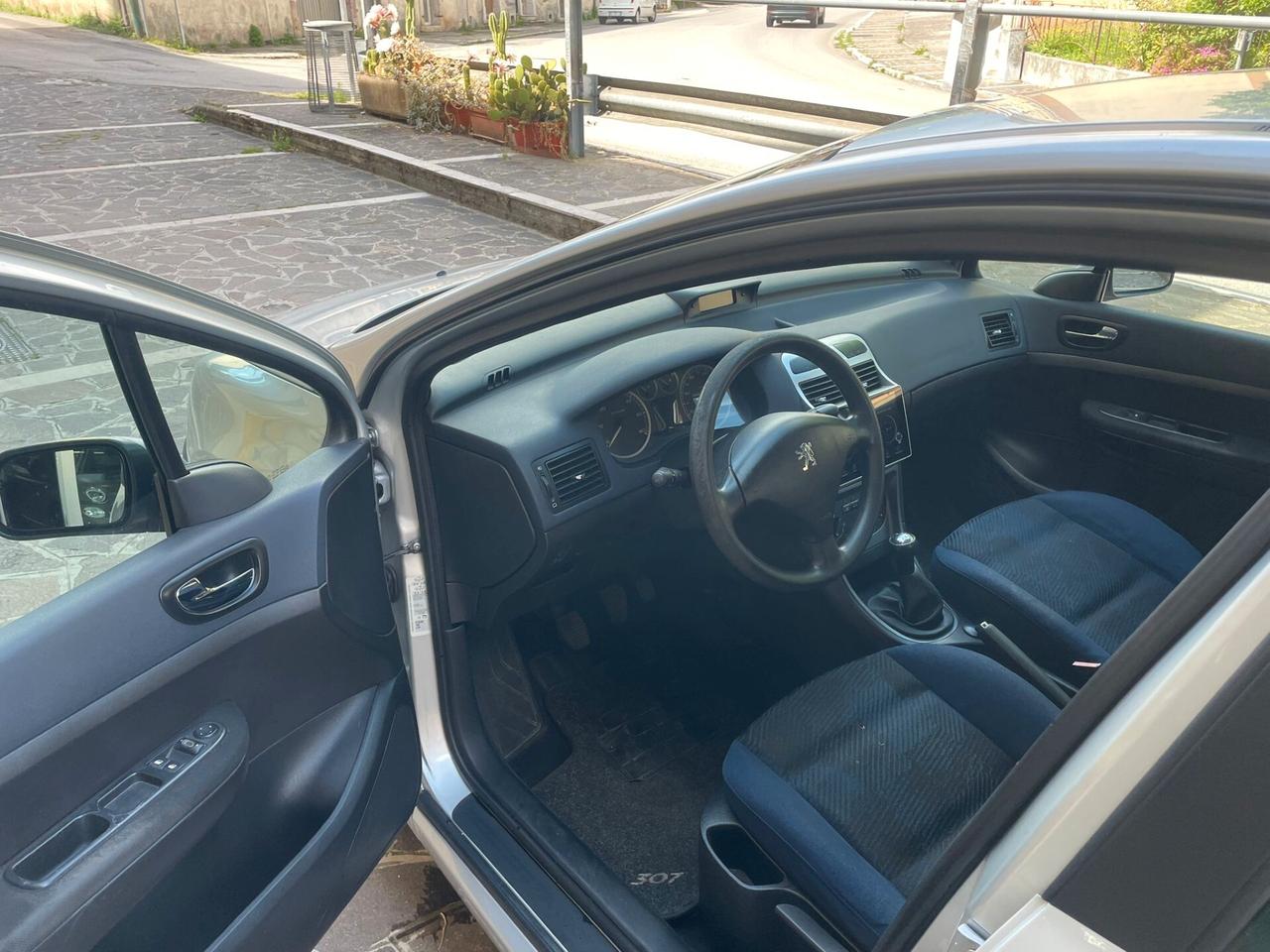 Peugeot 307 1.4 HDi 5p. XT