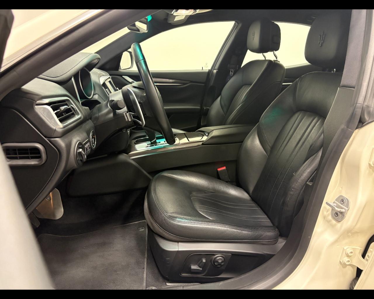 MASERATI GHIBLI 3.0 V6 DS 250 CV AUTO
