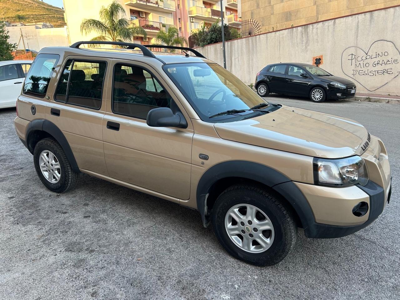 Land Rover Freelander 2.0 Td4 solo 135000 km