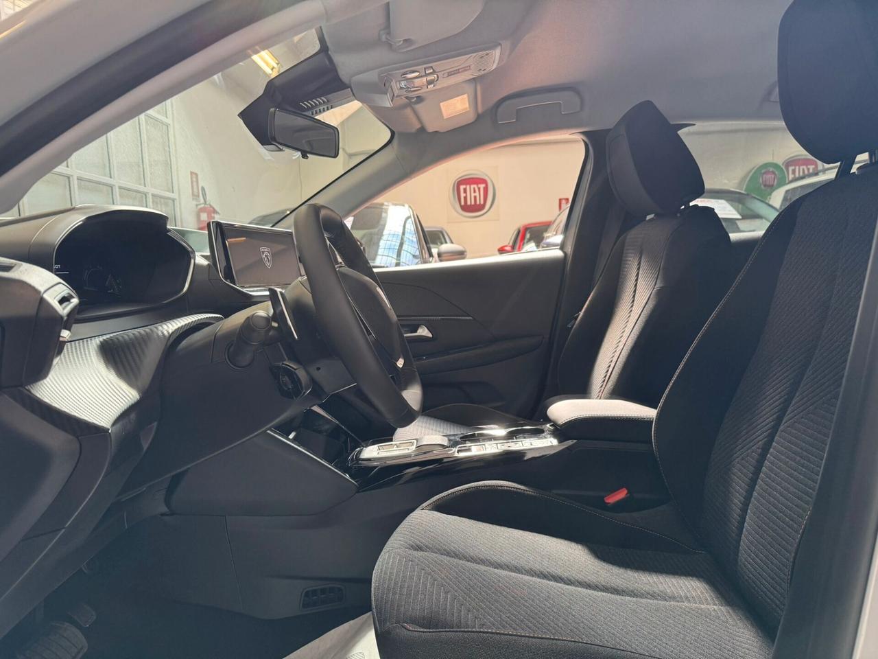 Peugeot 208 Hybrid 110 e-DCS6 Business