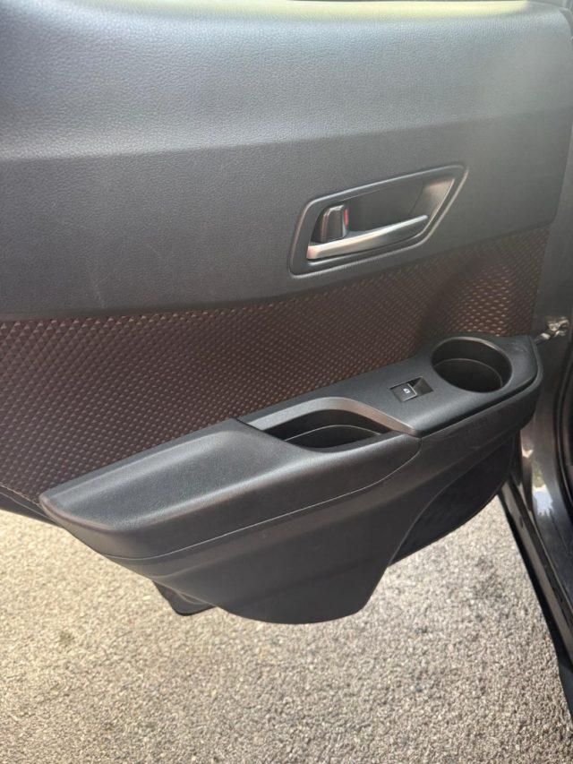 TOYOTA C-HR 1.8 Hybrid E-CVT Lounge